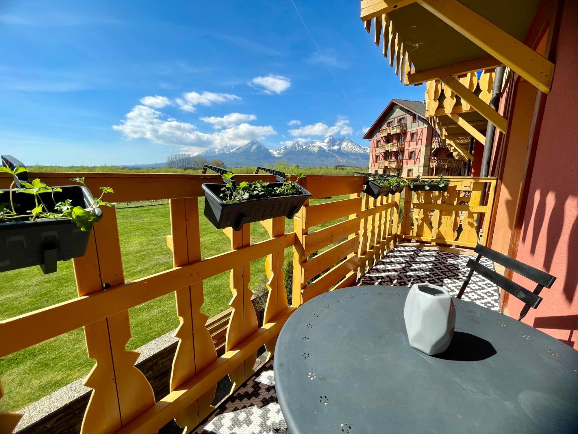 Apartment Kimo - Stunning View Of High Tatras ヴェルカー・ロムニツァ エクステリア 写真
